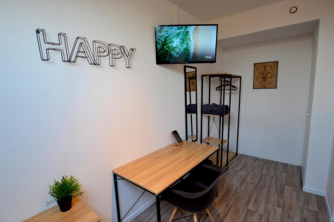 Capstay Famars & Netflix Exterior photo
